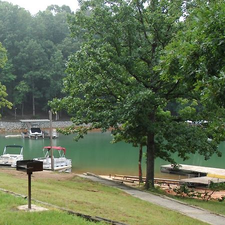 Carolina Landing Camping Resort Two-Bedroom Cabin 1 Fair Play Exterior photo